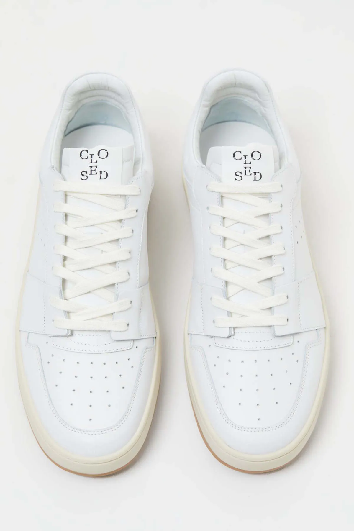 Low Top Sneaker - White