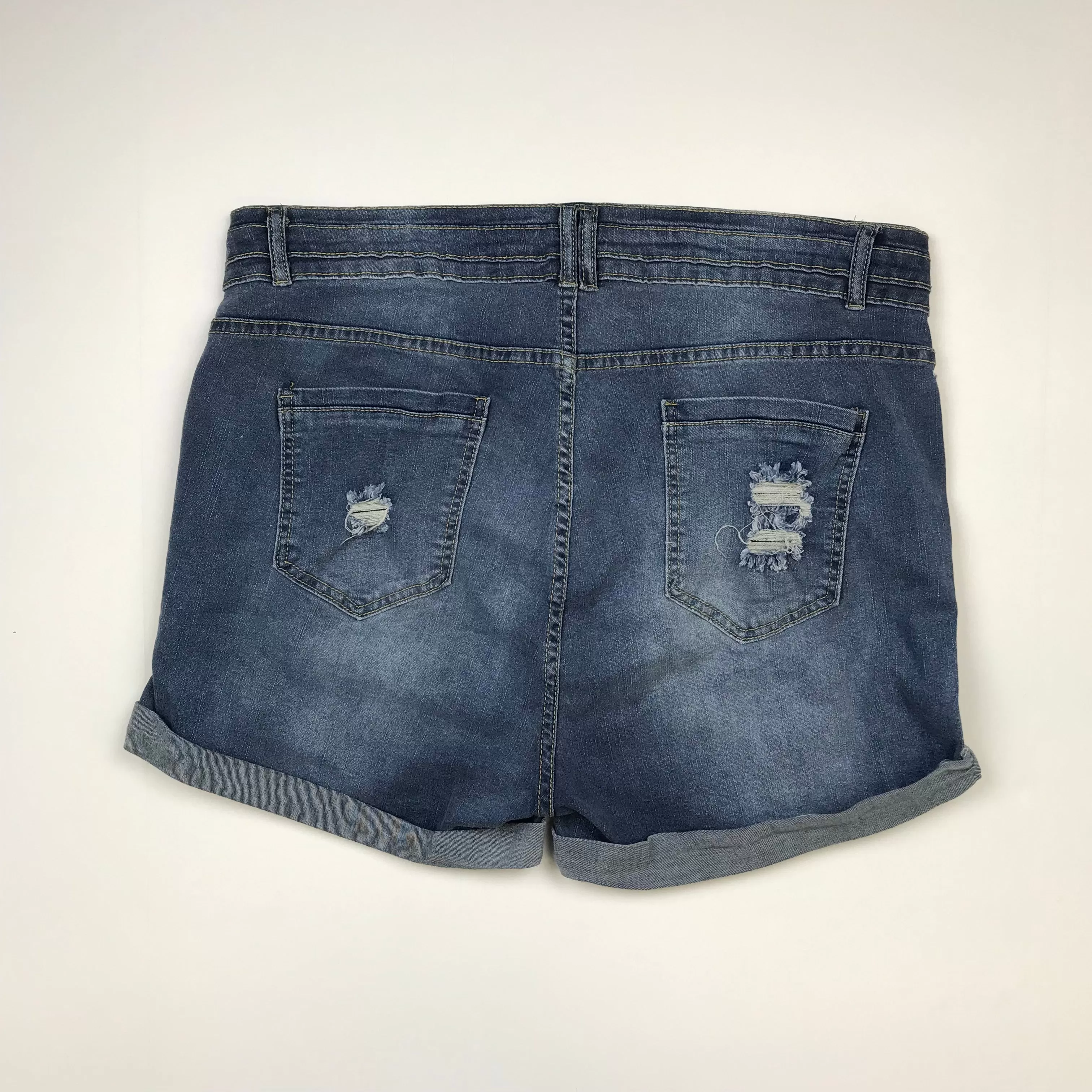 Shorts By Clothes Mentor  Size: 3x