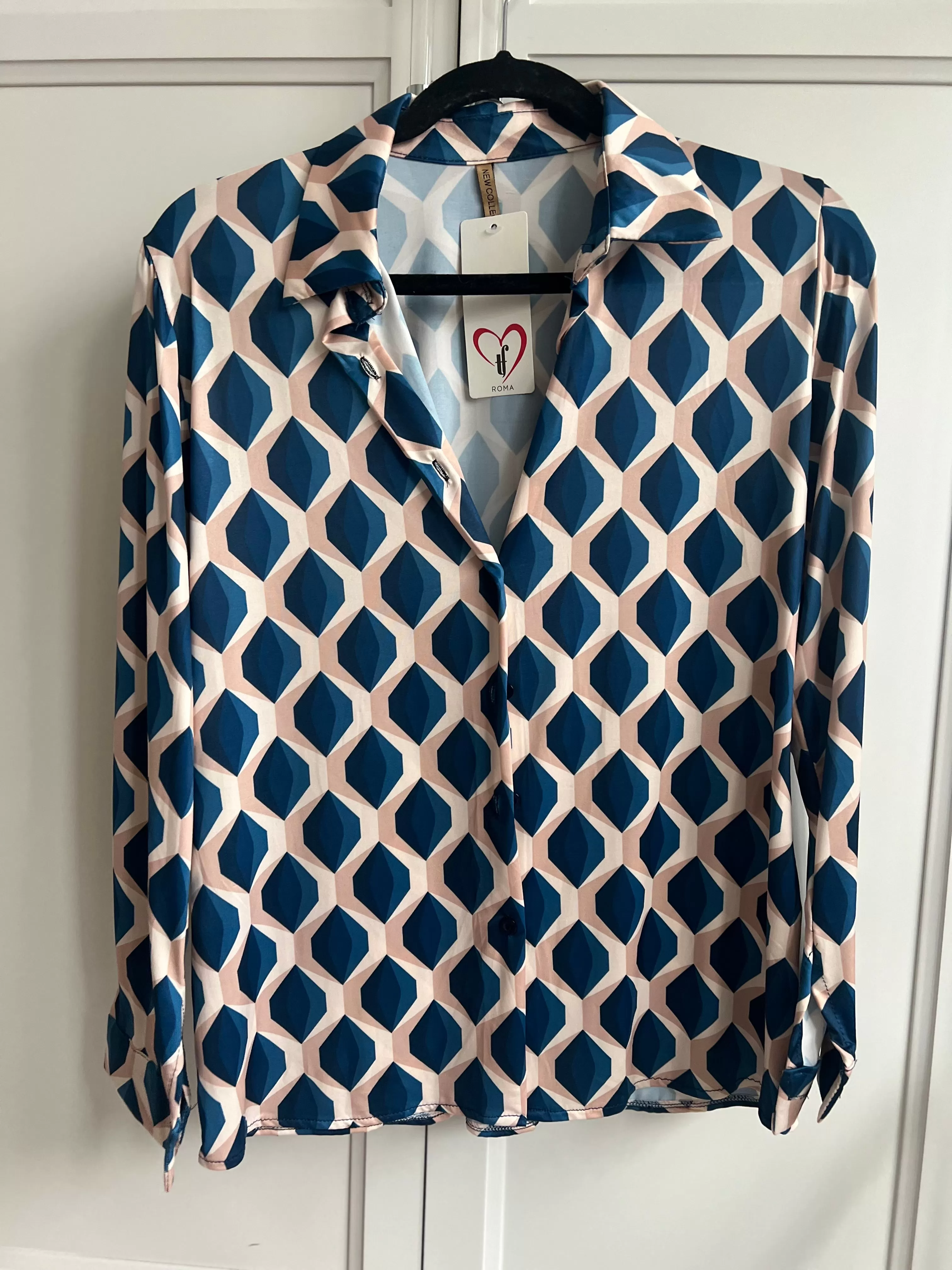 Silky Stretchy Blouse |  Diamonds | New!