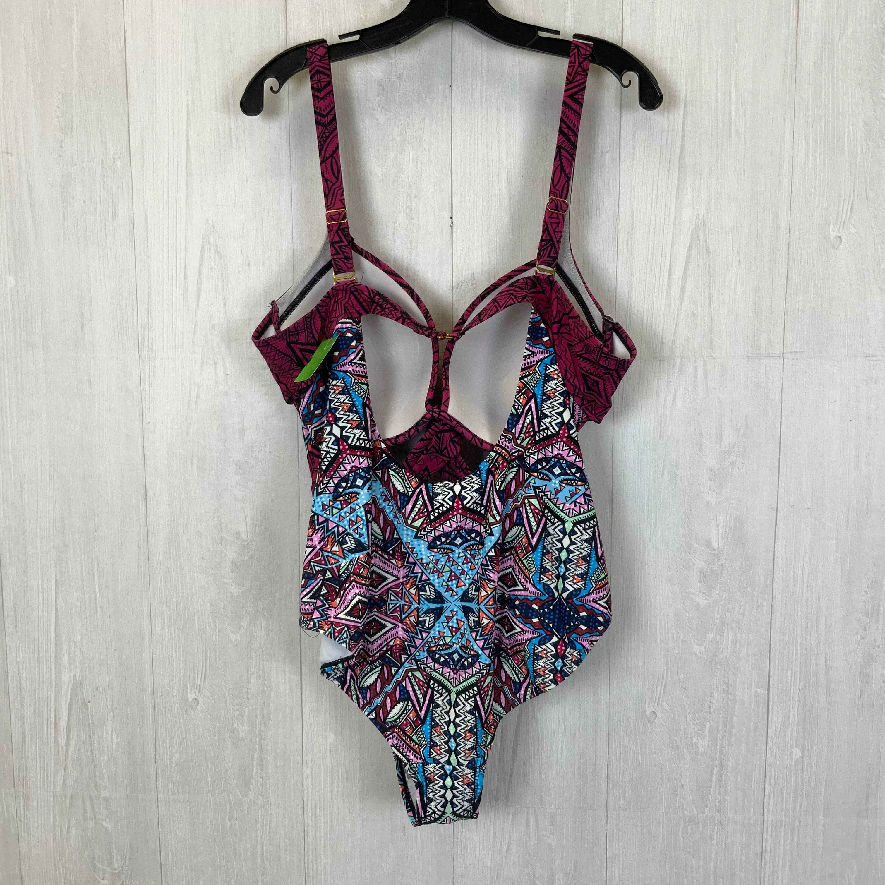 Swimsuit By Clothes Mentor  Size: 4x