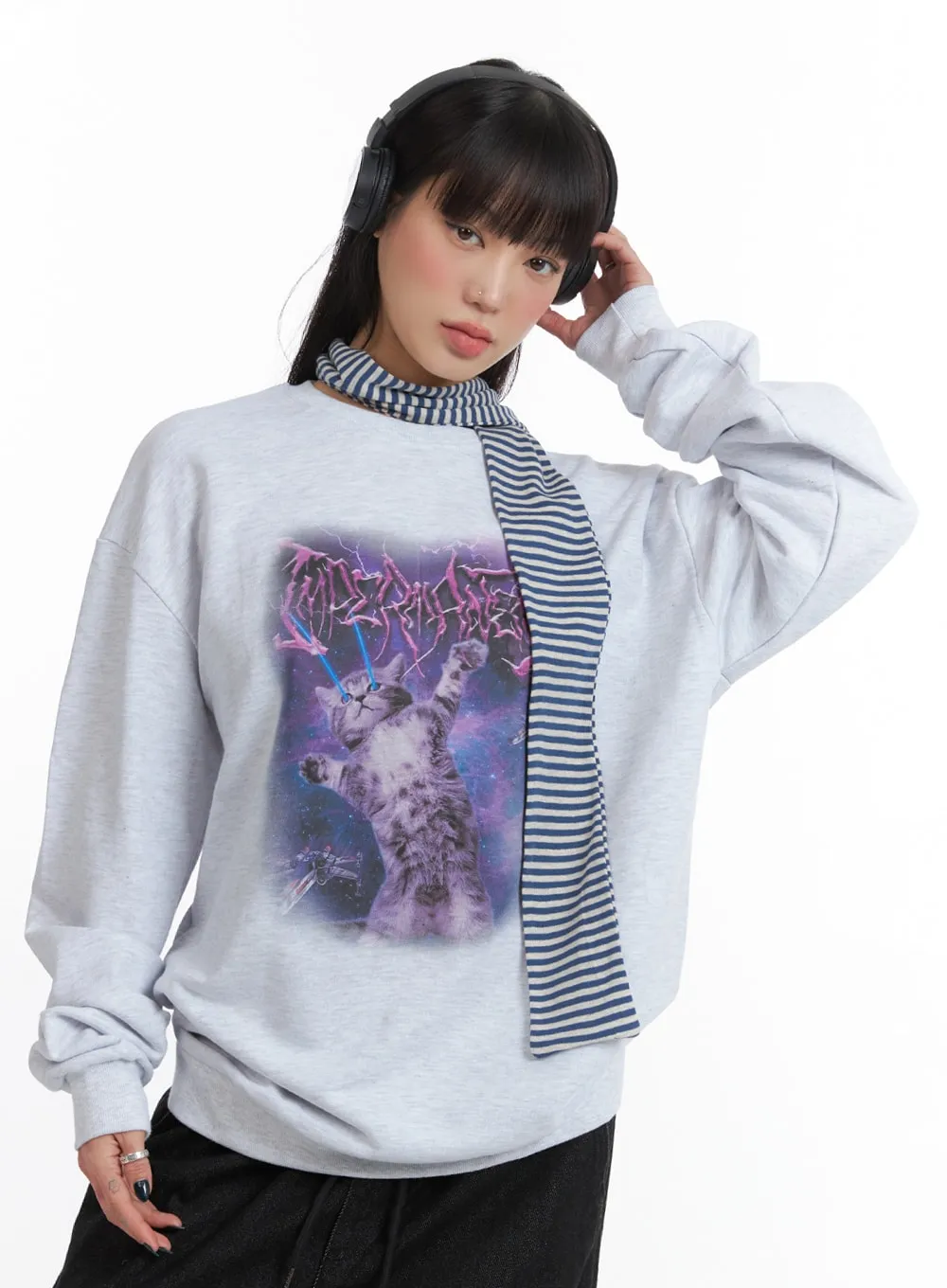 Terry Round Neckline Universal Cat Oversized Sweatshirt IJ411