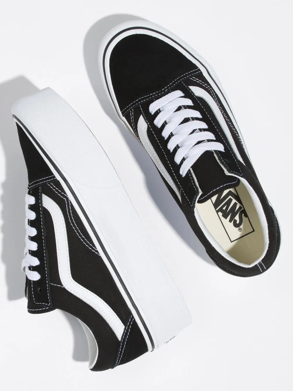 VANS WOMENS VANS OLD SKOOL STACKFORM SNEAKER