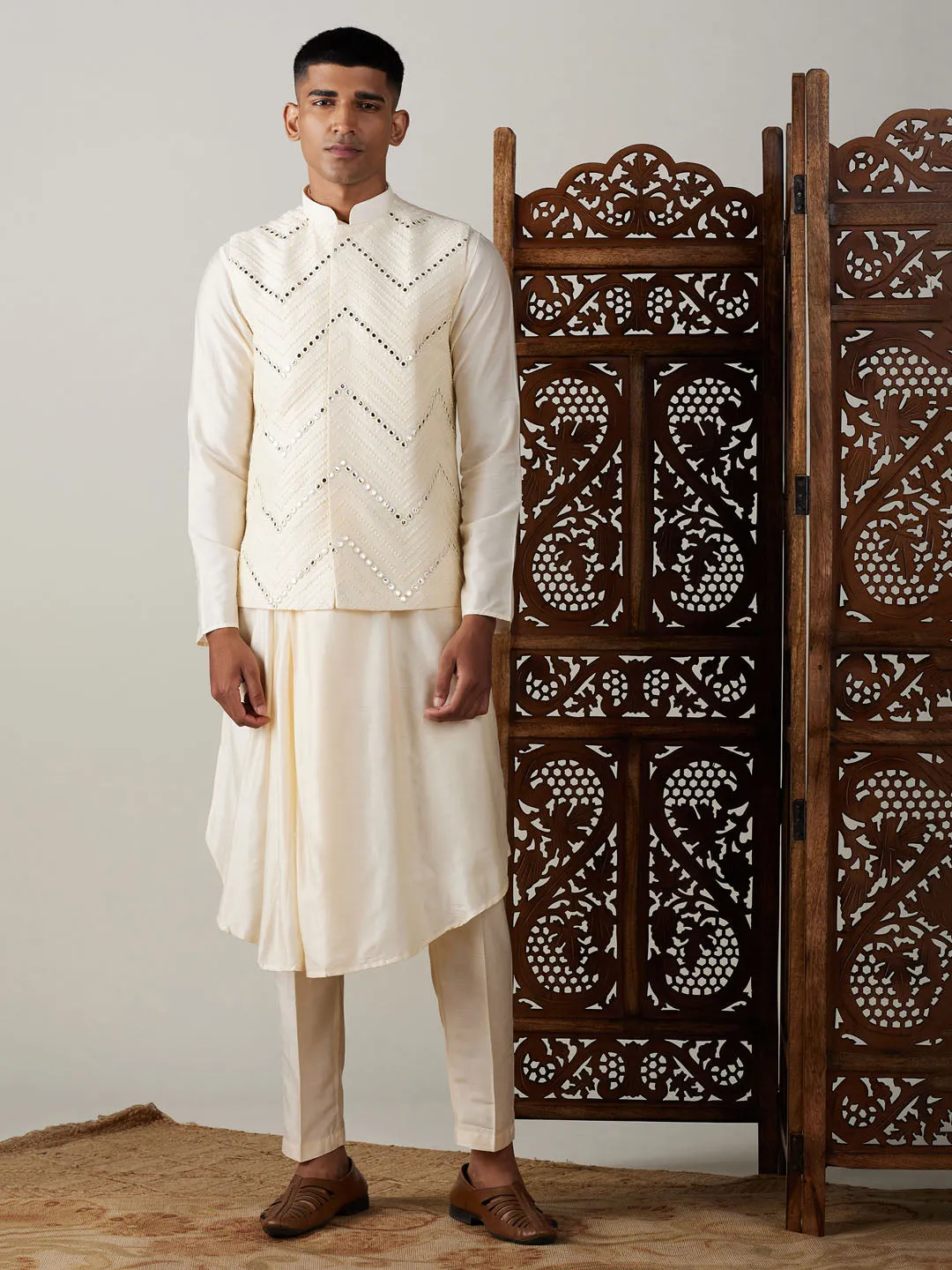 Vastramay Men's Cream Mirror Jacket With Pleated kurta pyjama Set