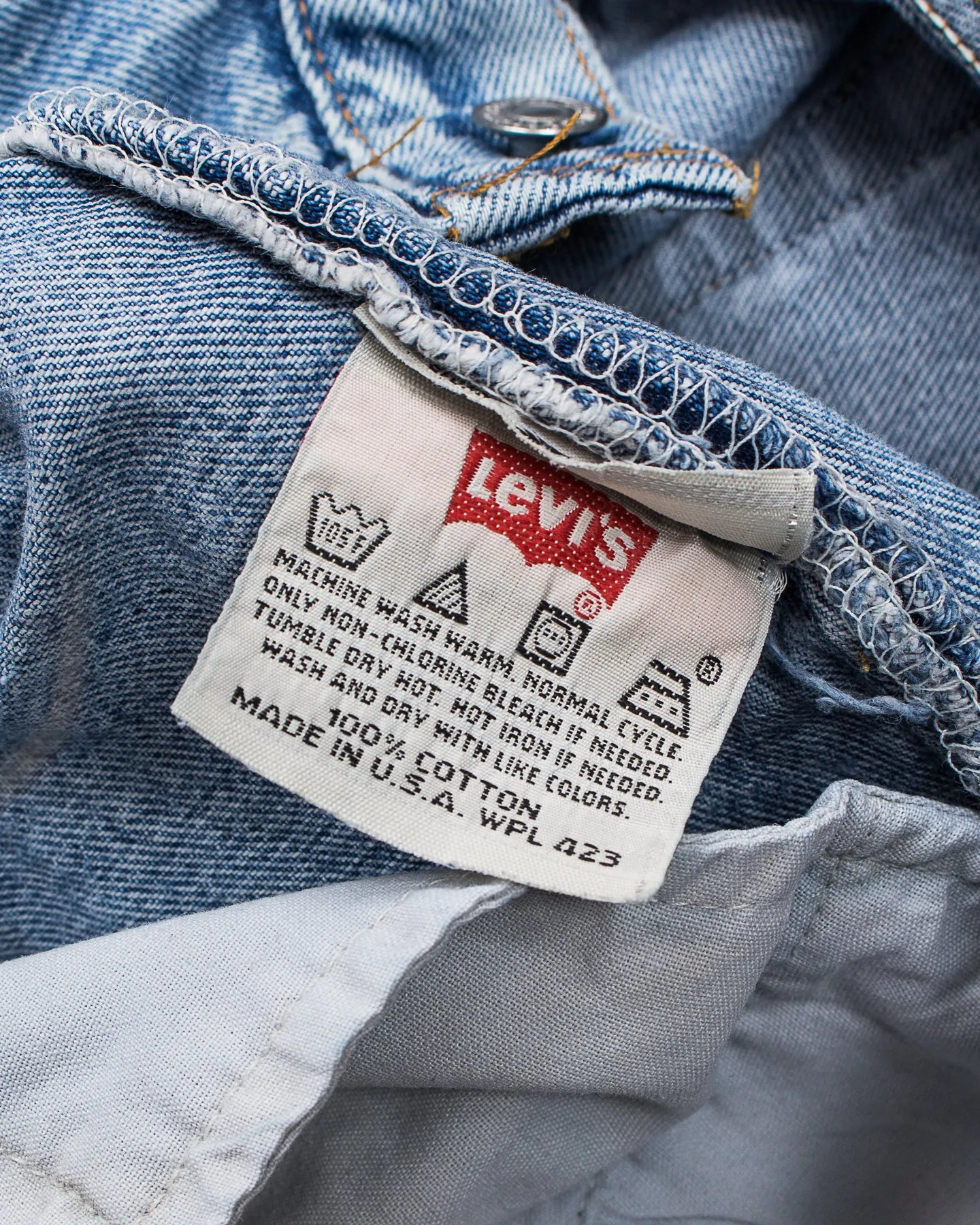 Vintage 1990s Made in USA Levi's 501 Jeans W34